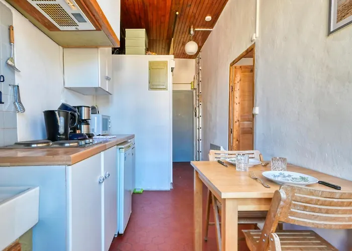 Accoules - Charmant Appartement Au Panier